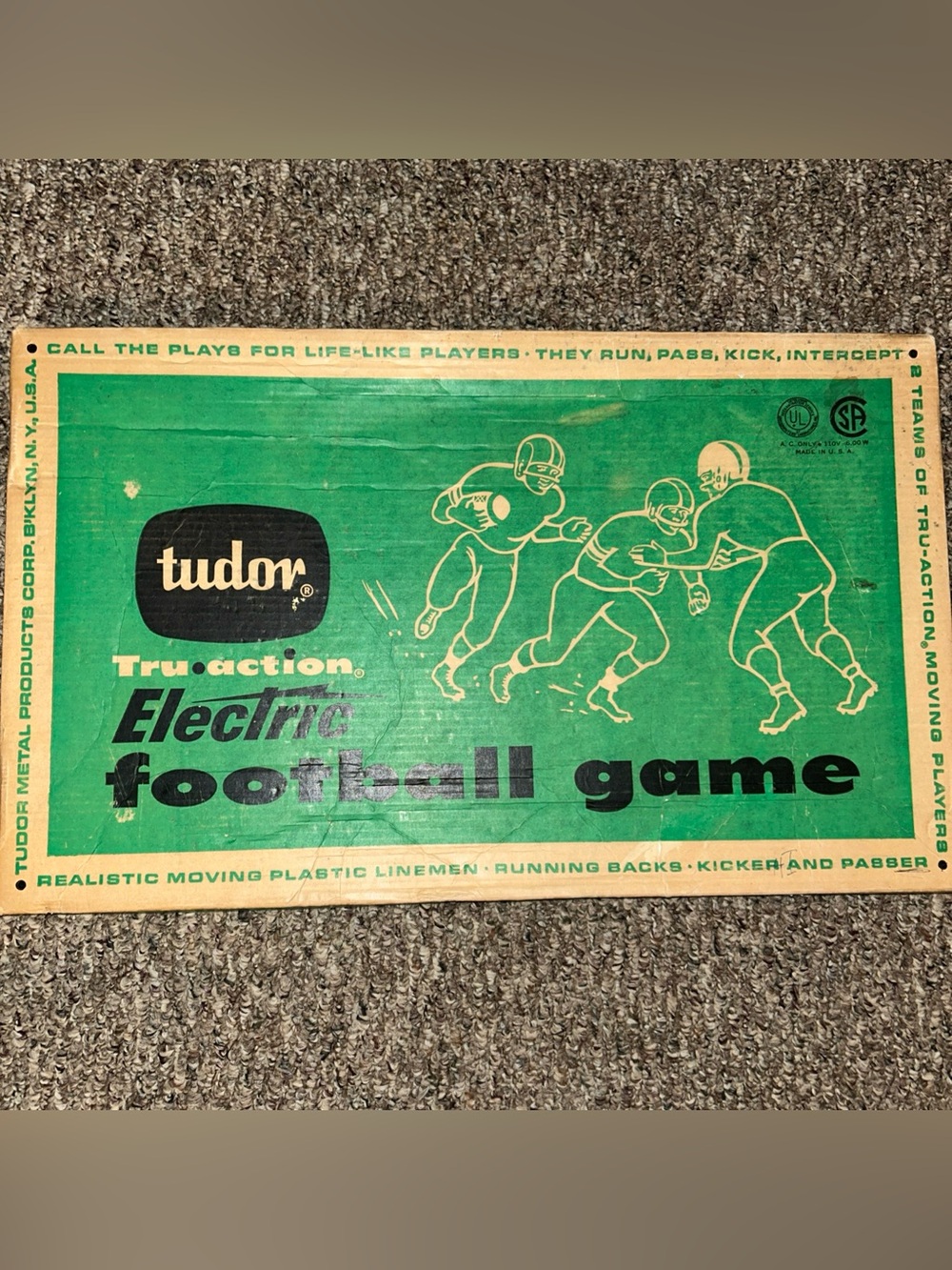 Vintage Tudor TruAction Electric Football Game 1959 **Works But Incomplete**
